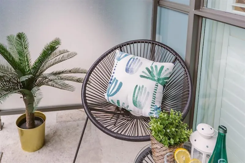 The Maple Boutique Suites Vr Toronto Canada