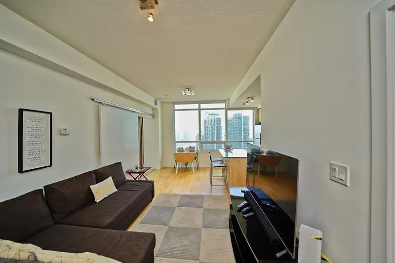 The Maple Boutique Suites Vr Toronto 3*,