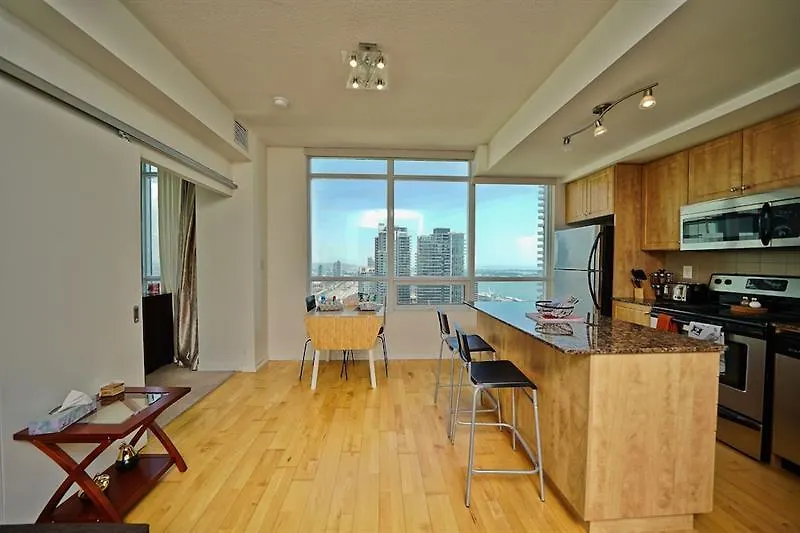 The Maple Boutique Suites Vr Toronto 3*,
