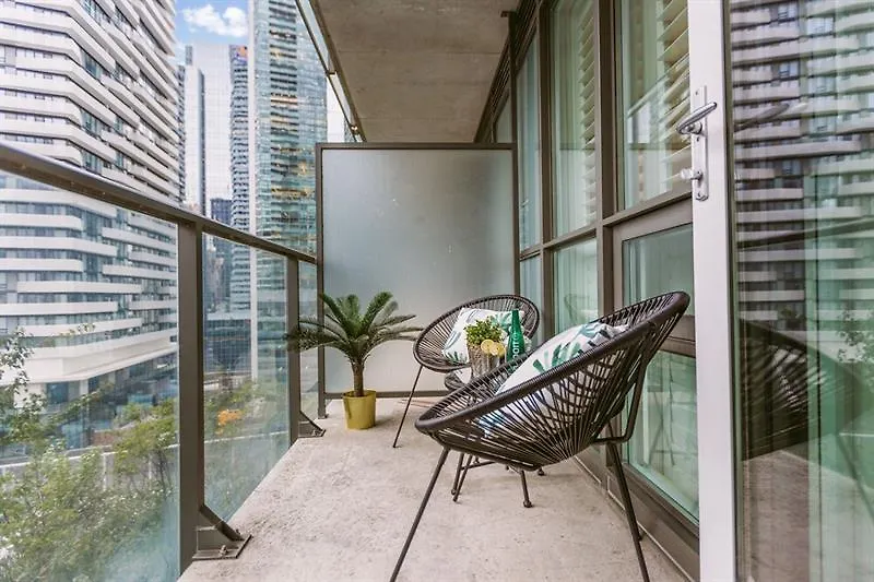 The Maple Boutique Suites Vr Toronto