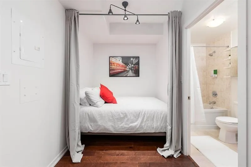*** Hotel The Maple Boutique Suites Vr Toronto Canada