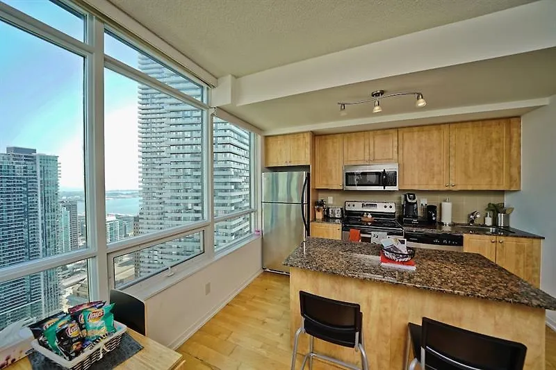 The Maple Boutique Suites Vr Toronto